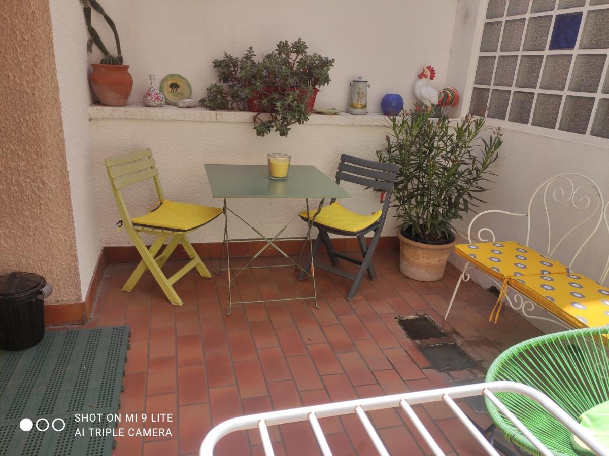 Grande Chambre Avec Garage Dans Quartier Historique Perpignan Exterior foto
